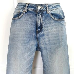 Light wash high rise slim fit jeans